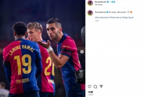 8868在线官网登录入口-渐入佳境！费兰社媒晒飞吻庆祝照：给鲨鱼们送上一个吻