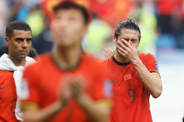 8868在线官网登录入口-国足FIFA最新排名跌至90名开外 8年半来历史最差！