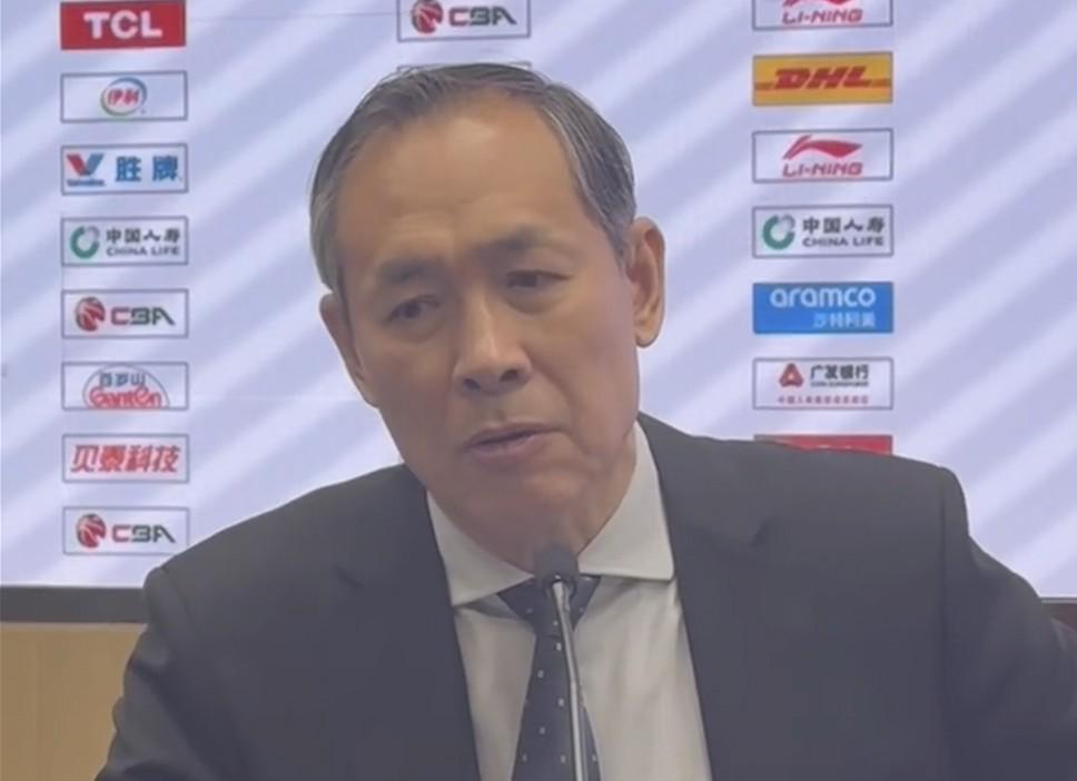 许利民：争取让赵睿在窗口期前打两场，曾凡博腰伤因训练不系统