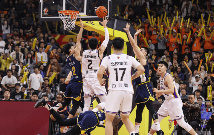 8868在线官网登录入口-北控29分惨败揪出罪人！国手控卫9中2+正负值最低，坑惨张庆鹏