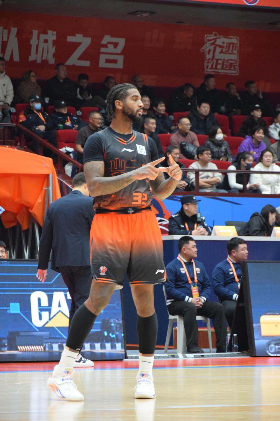 8868在线官网登录入口-邱彪遇旧主！16日晚迎战浙江，高速男篮剑指三连胜